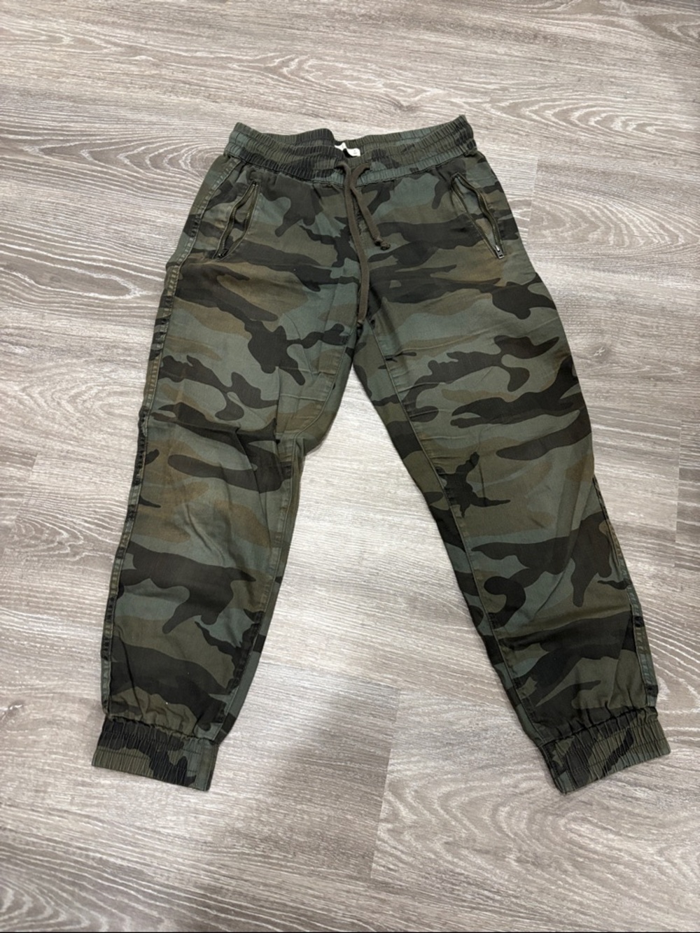 TNA Olive Camo Jogger Pants